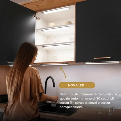 Striscia LED senza fili con sensore di movimento