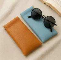 2 Pochette da viaggio in pelle